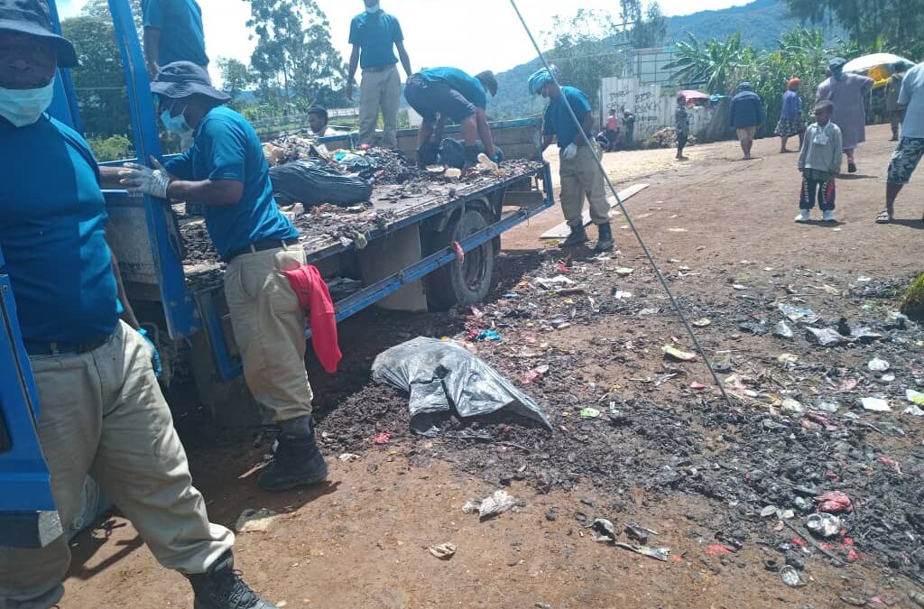 Tonpi impressed with new reserve police recruits cleanathon